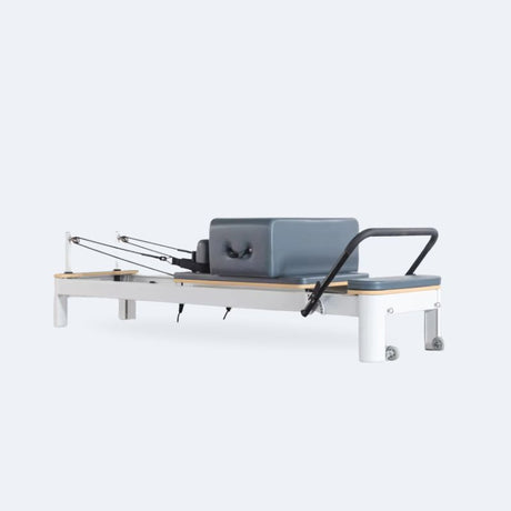 Reformer Pilates Vector™