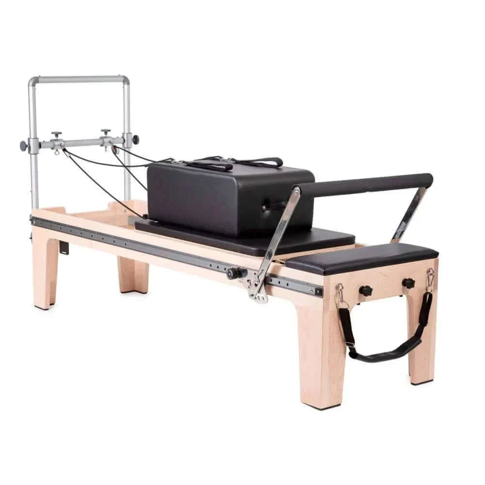 Reformer Pilates Master Instructor Physio | Elina Pilates®