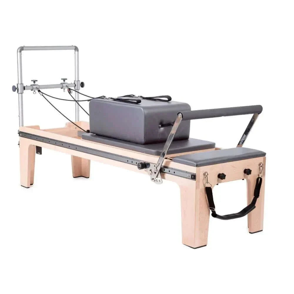 Reformer Pilates Master Instructor Physio | Elina Pilates®