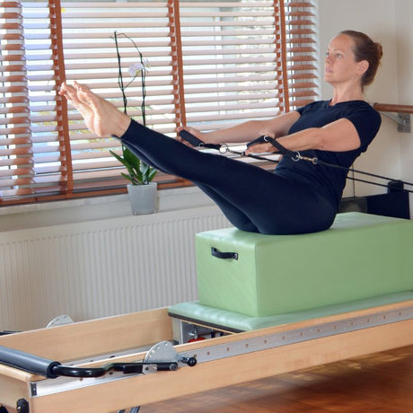 Reformer Pilates TRACK™ avec Tour