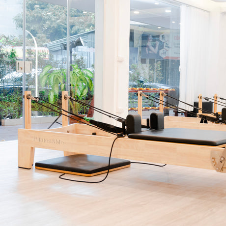 Reformer Pilates en Bois d'érable pour Studio Pilates