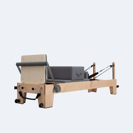 Reformer Pilates ESSENTIAL™ en Bois d'érable pour Studio Pilates
