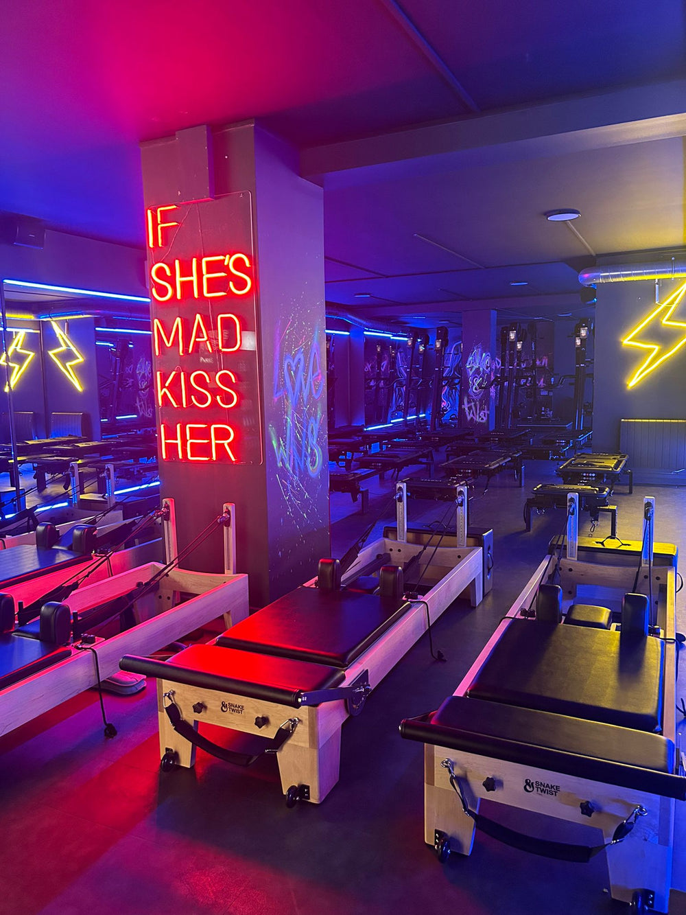 <h2>Des studios équipés, chaque mois.</h2>