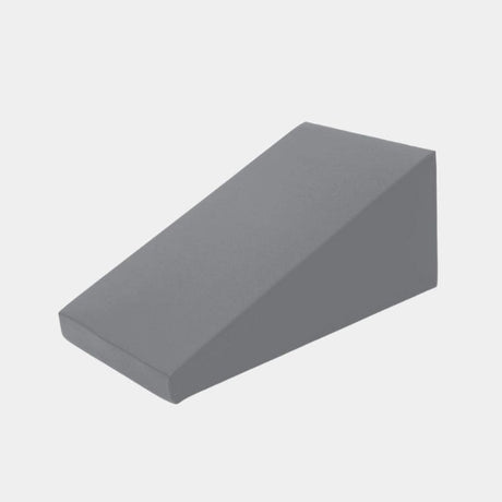 Triangle spine corrector